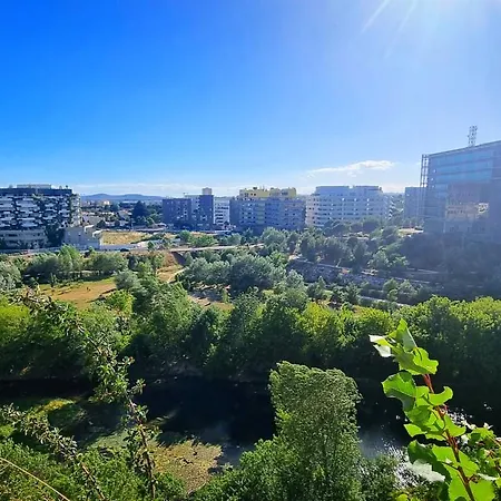 Le 7eme Ciel: Au Sommet De *